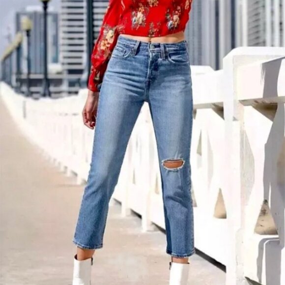 LEVIS Wedgie High Rise Distressed Stretch Denim Cropped Straight Jeans - Picture 1 of 14